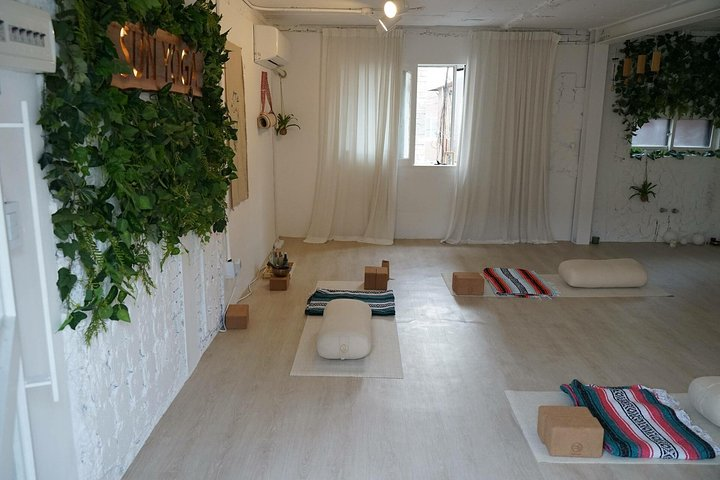 [SUN YOGA] Daily Yoga - Photo 1 of 5